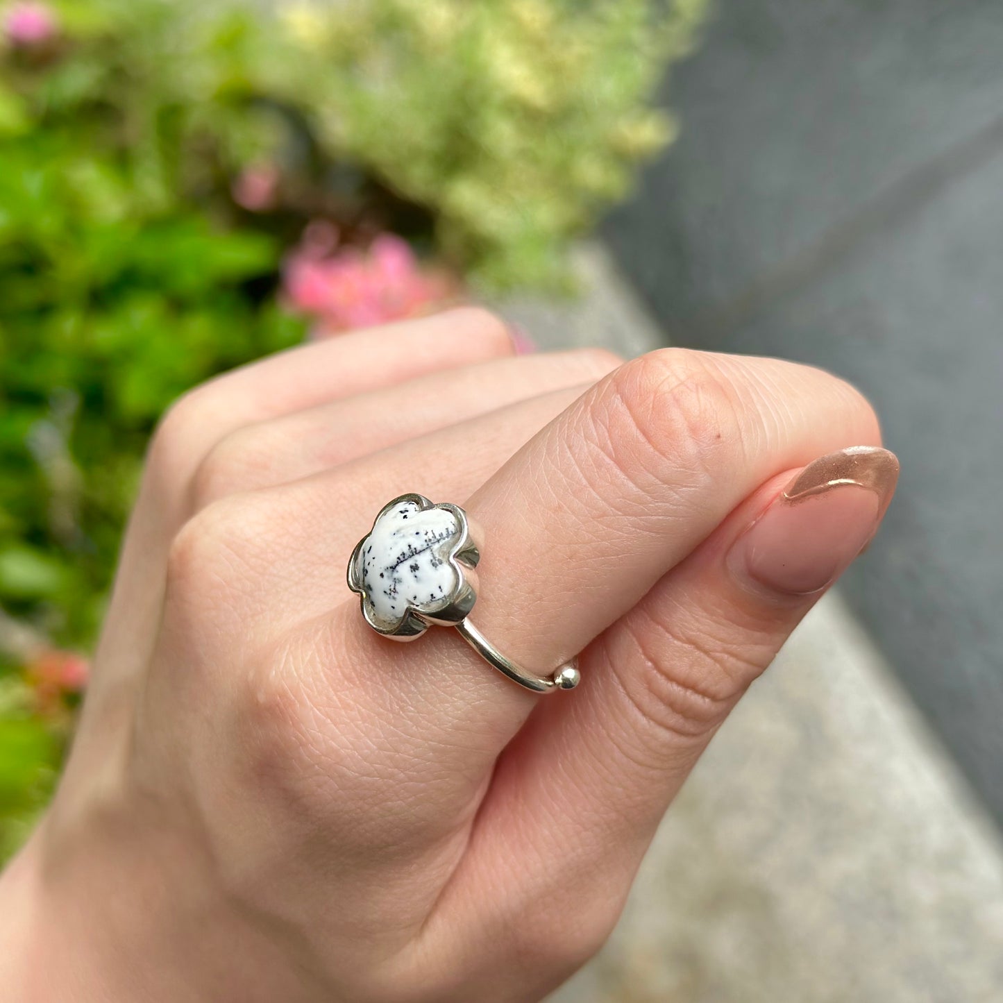 Flower ring