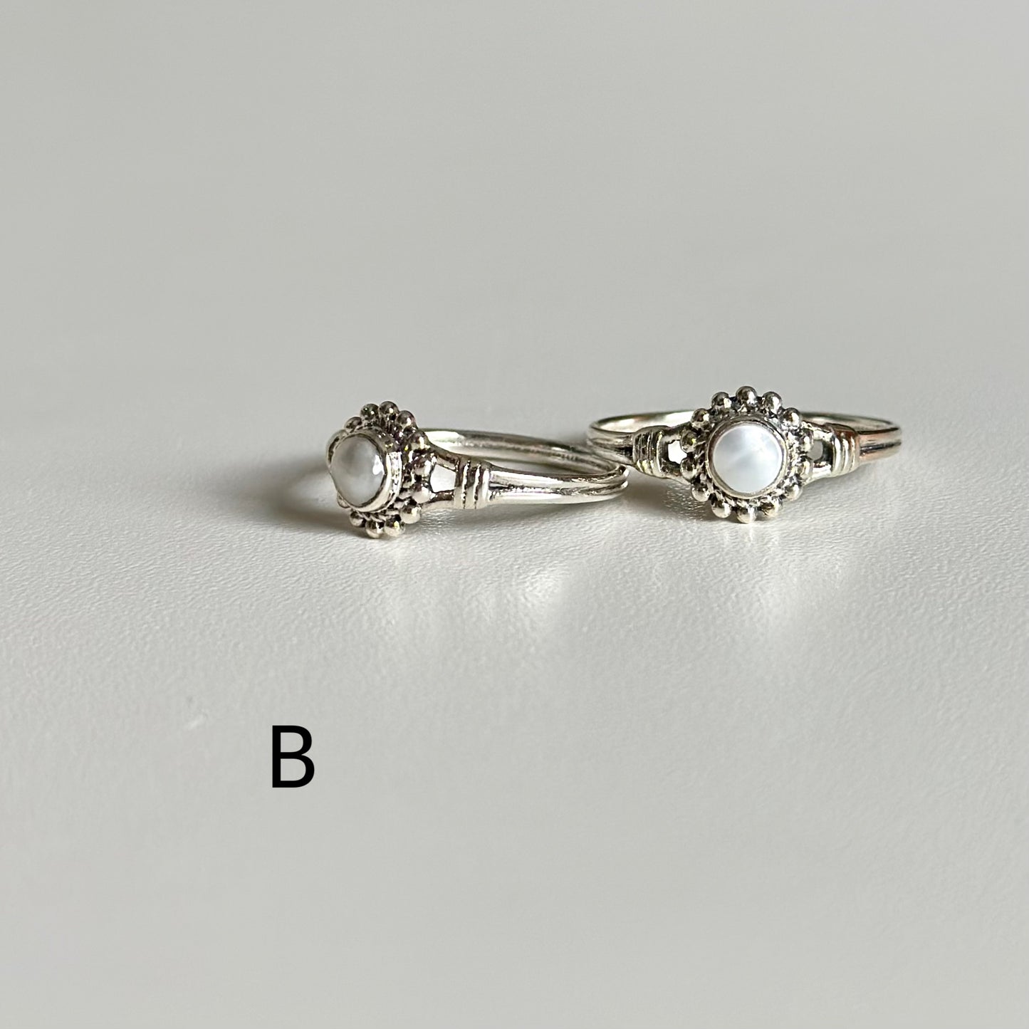 Pearl design ring 1