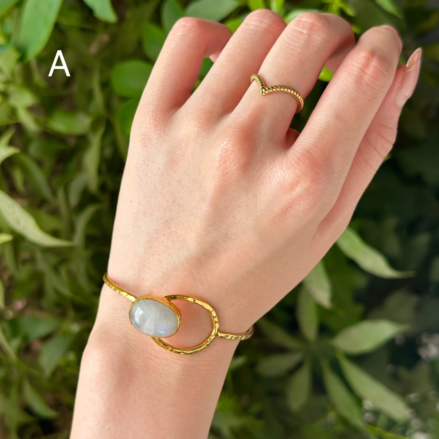 Brass 1stone bangle