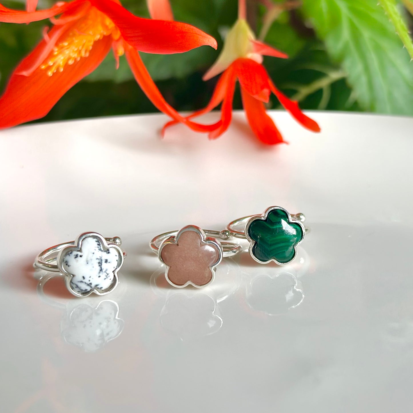 Flower ring