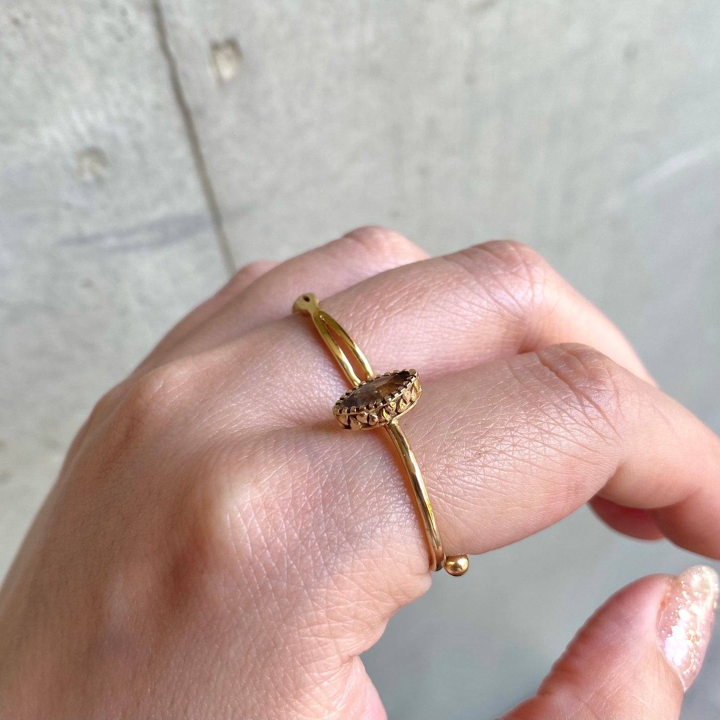 Brass petit ring〈brown〉