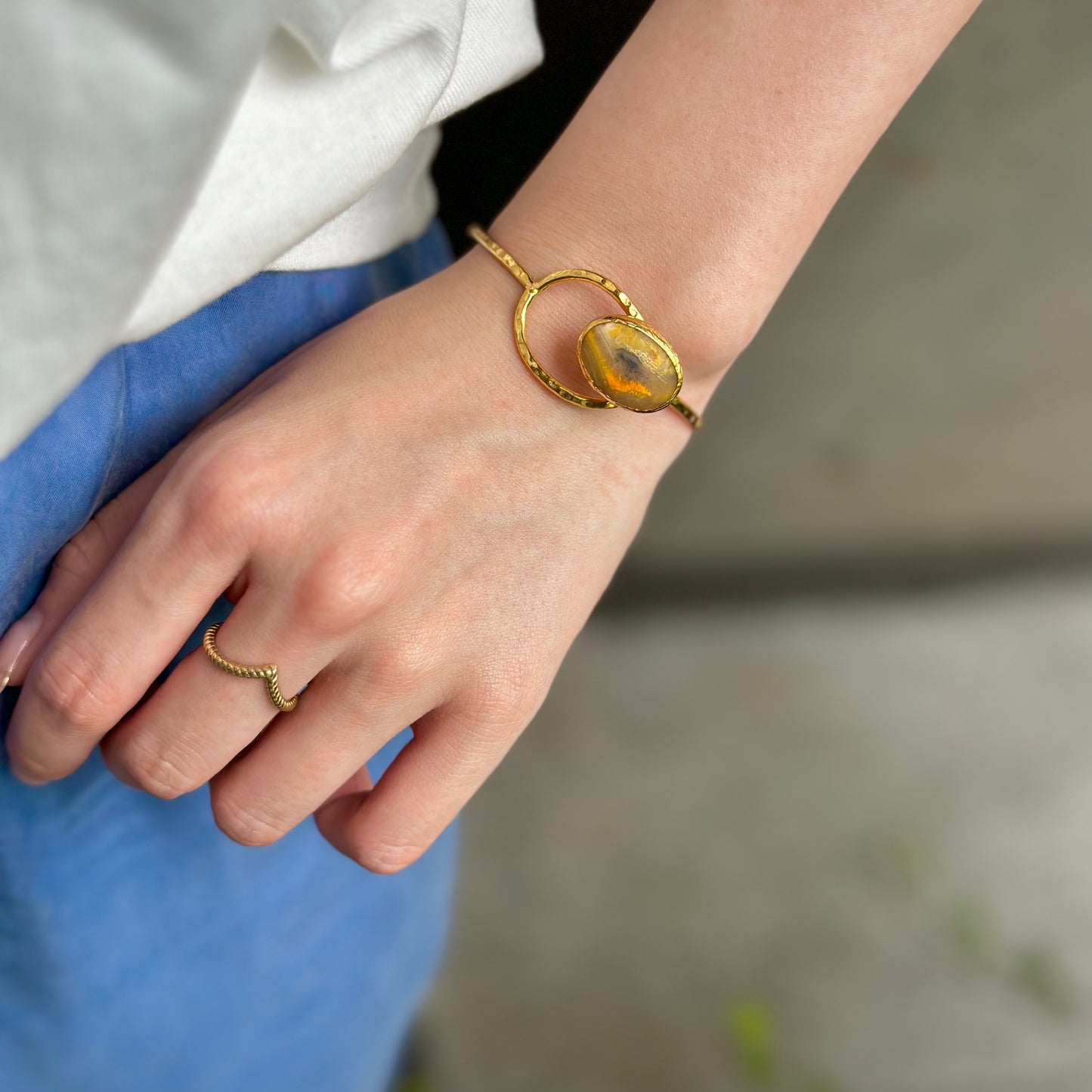 Brass 1stone bangle
