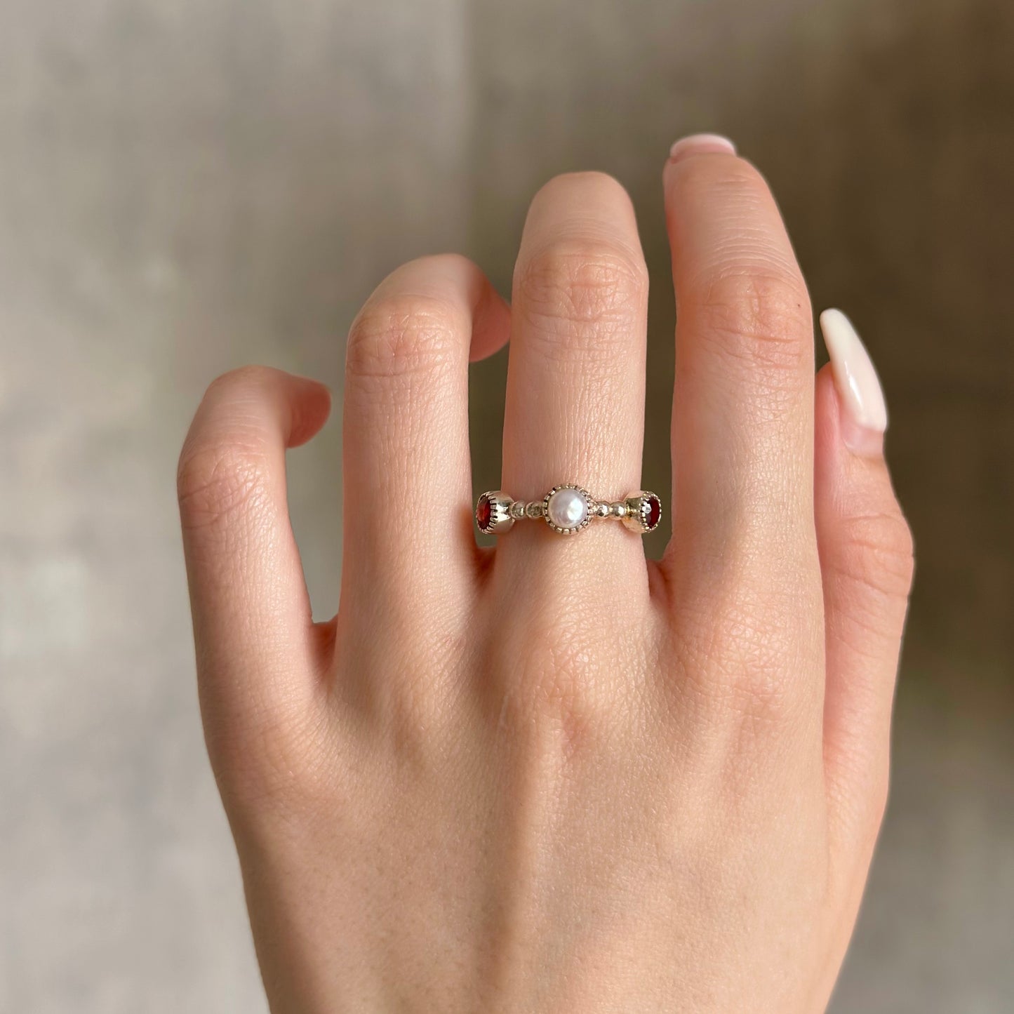 Pearl design ring 4