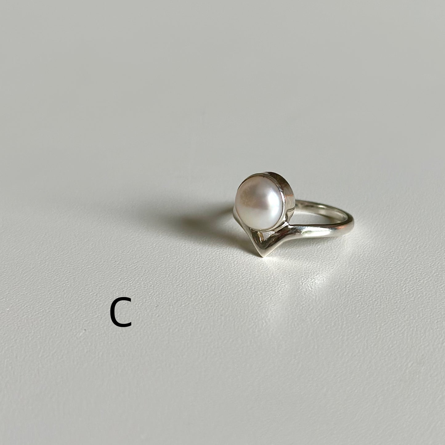 Pearl design ring 2