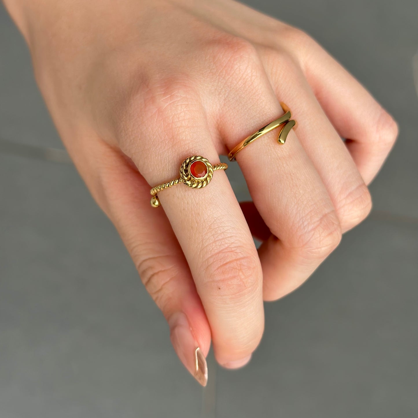 Brass petit ring〈twist 1〉