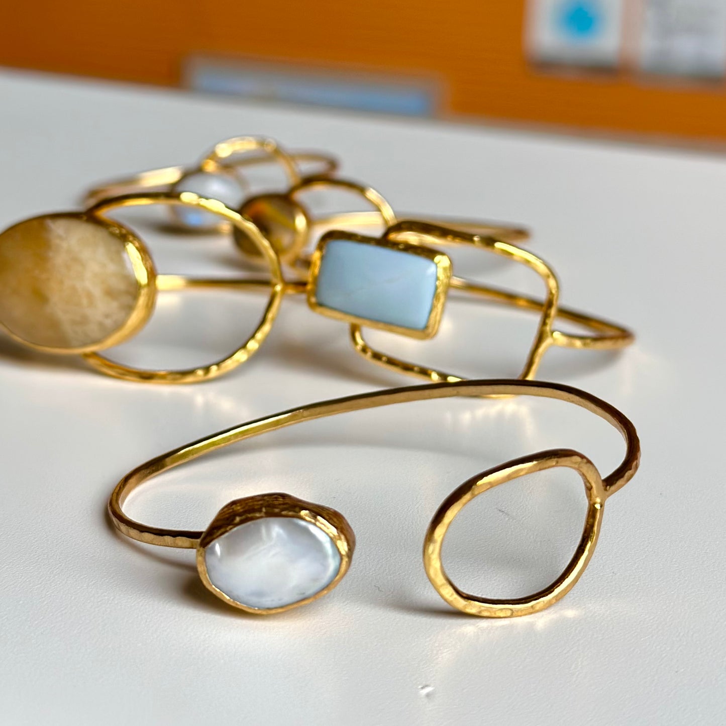 Brass 1stone bangle