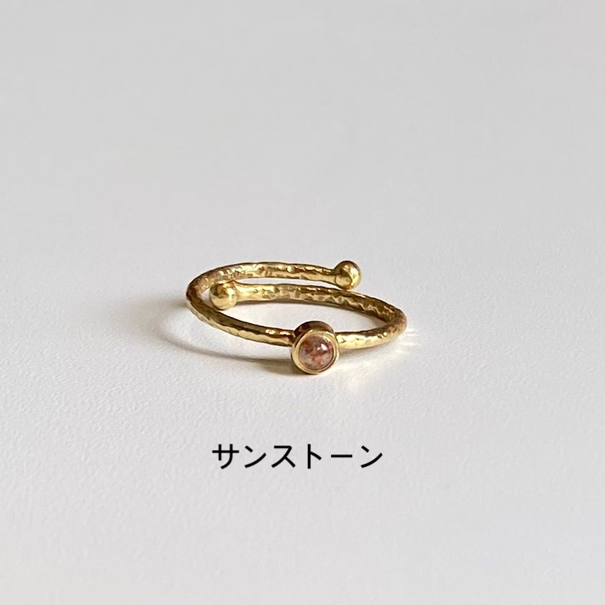 Brass petit ring 1