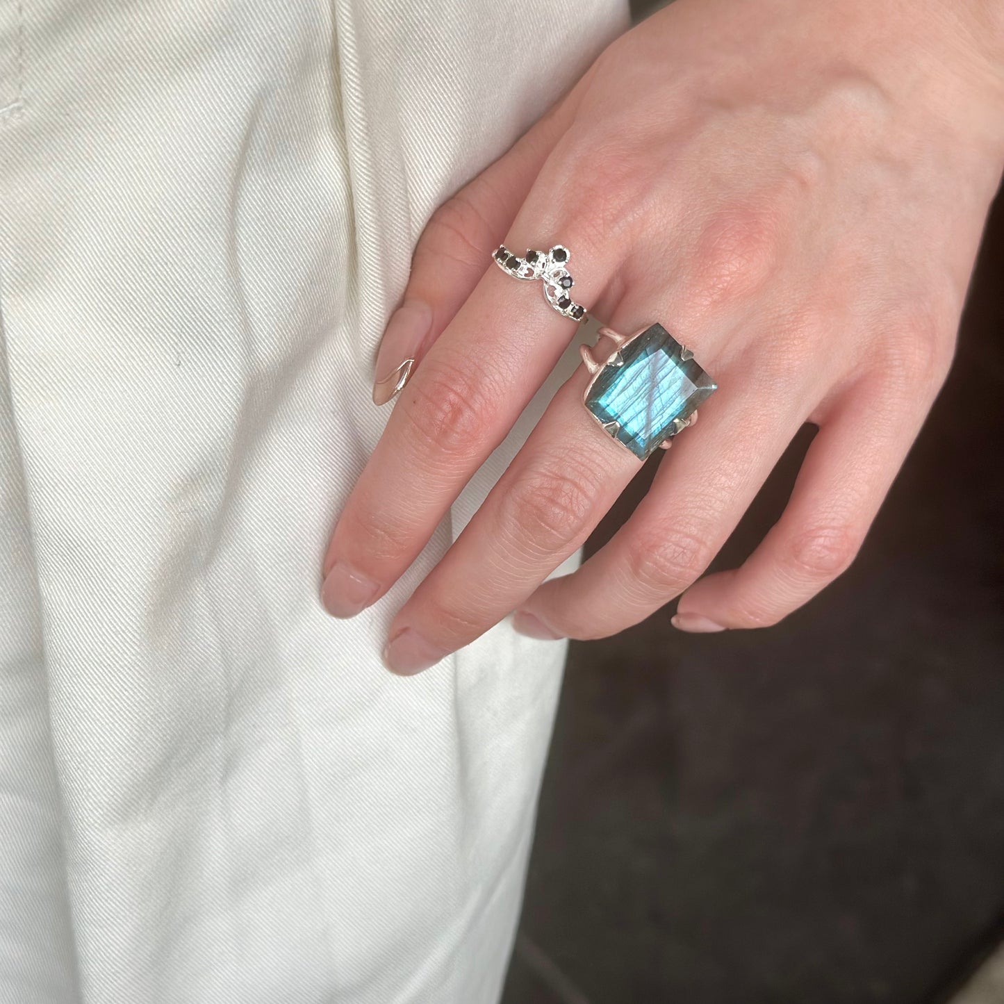 Big stone ring 2