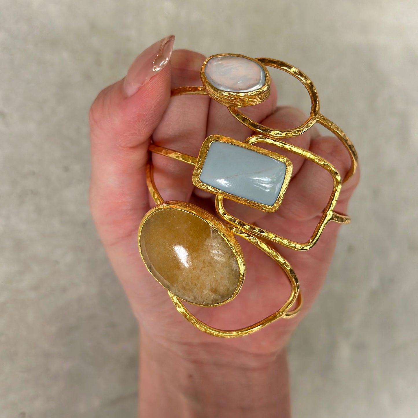 Brass 1stone bangle