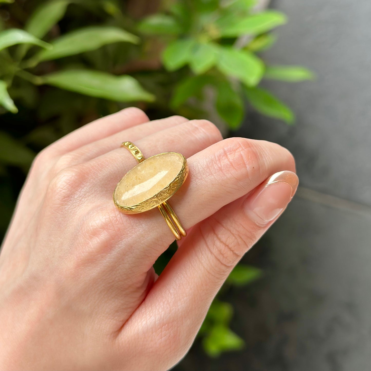 Brass 1stone ring 4