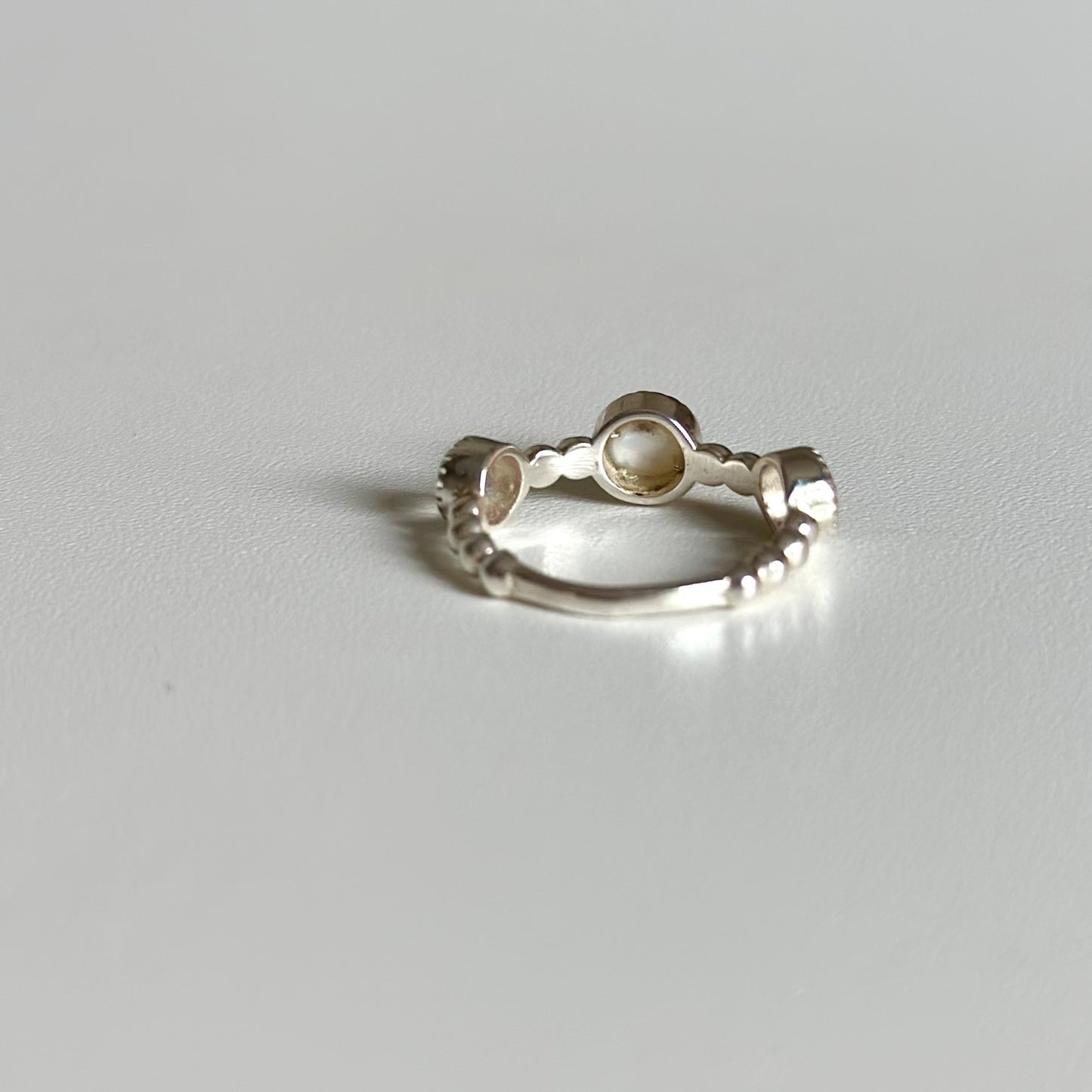 Pearl design ring 4