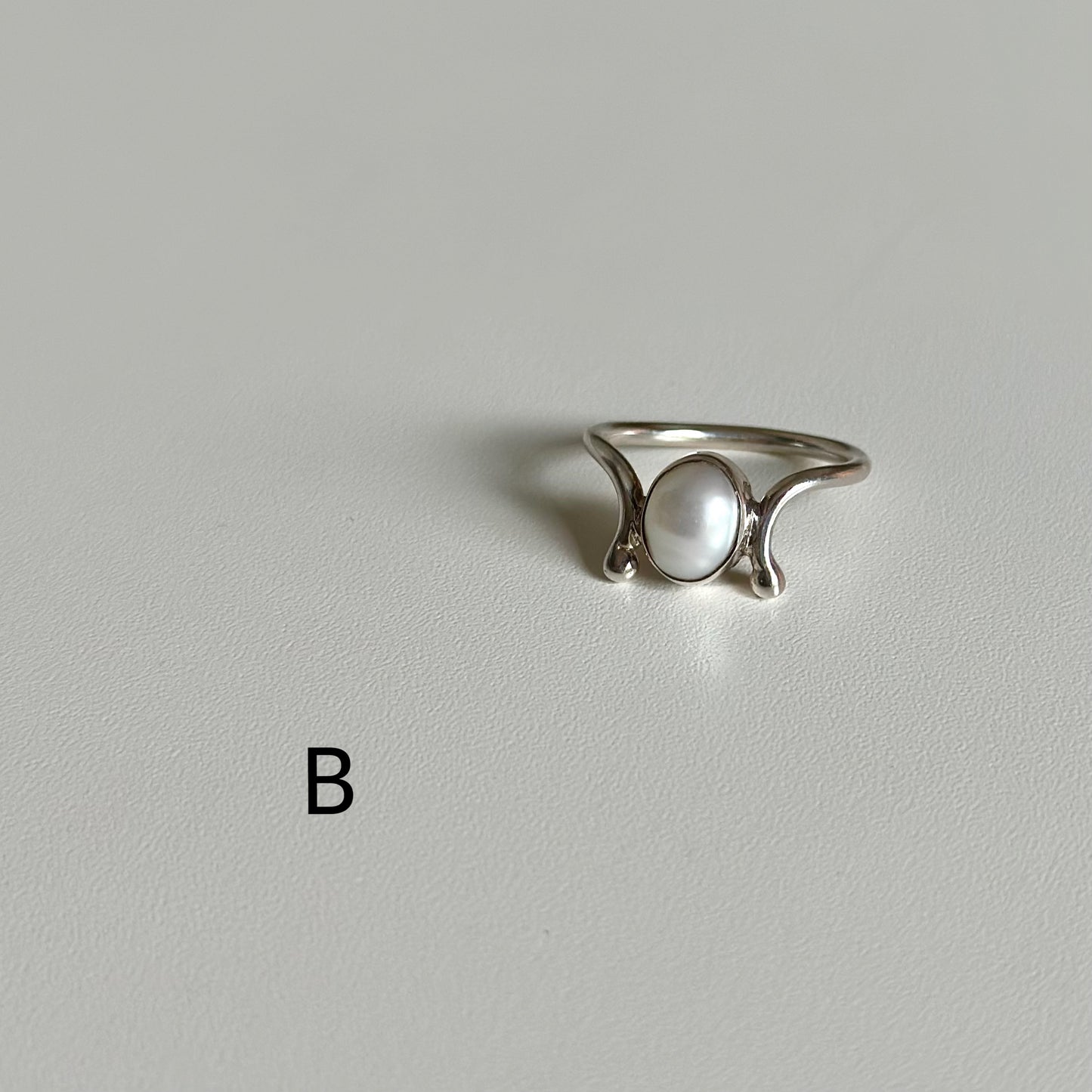 Pearl design ring 3