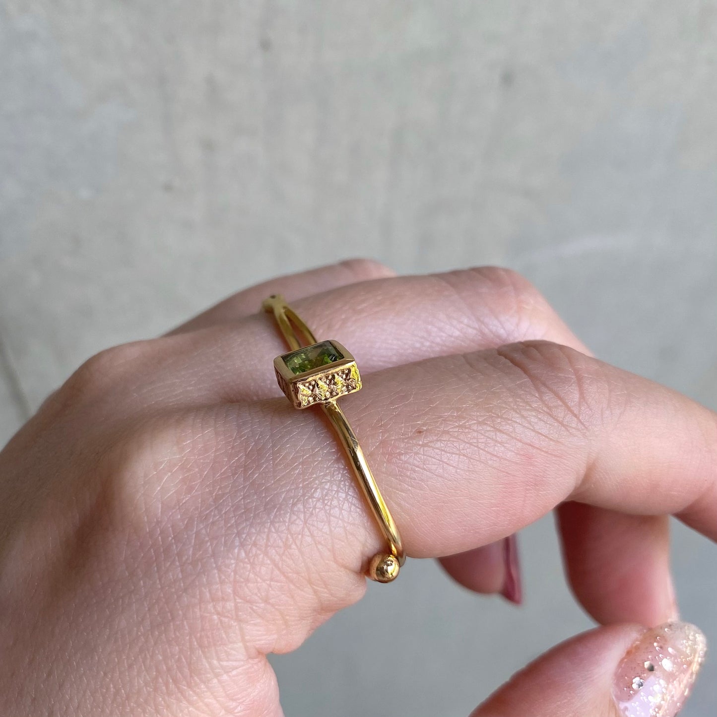Brass petit ring〈green〉
