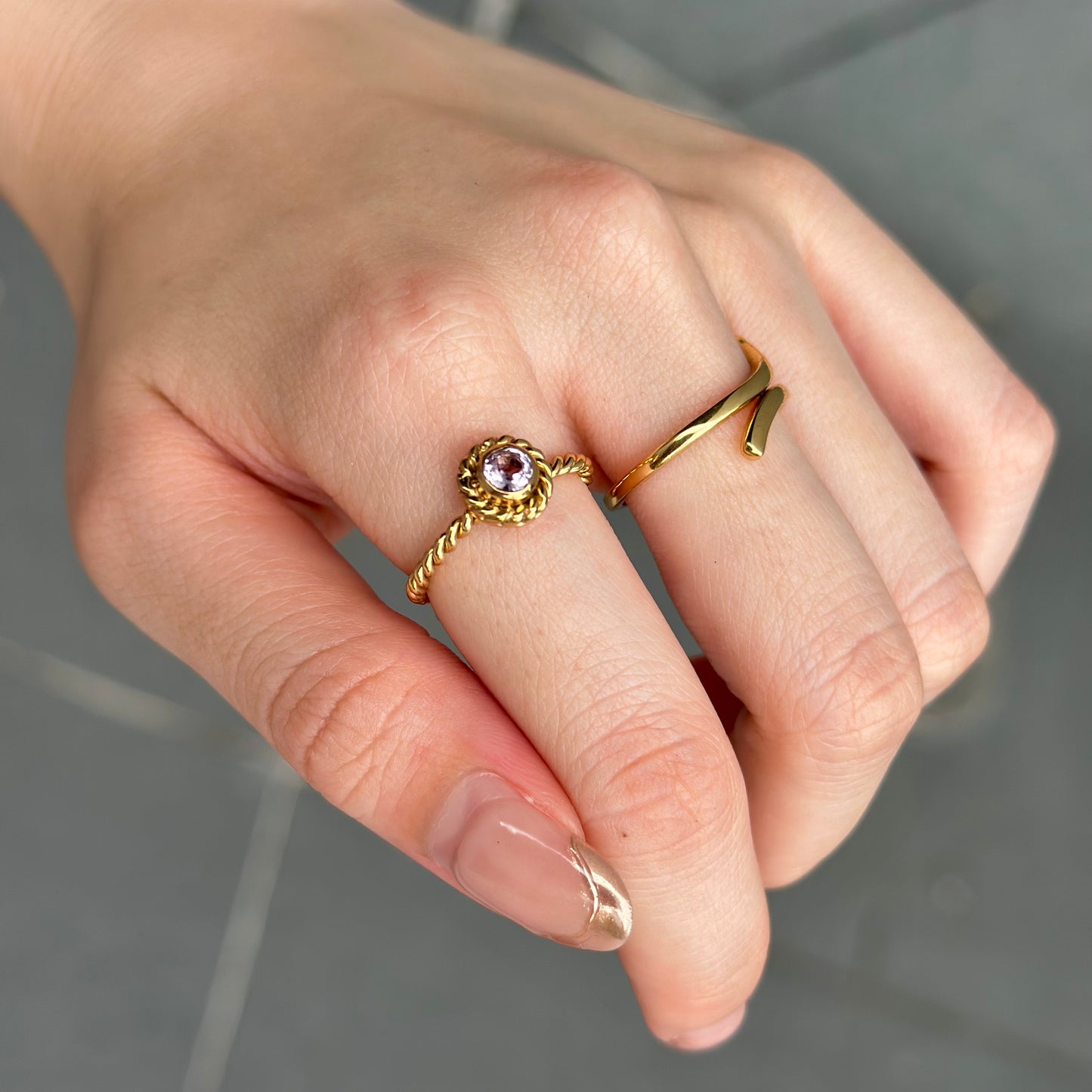Brass petit ring〈twist 1〉