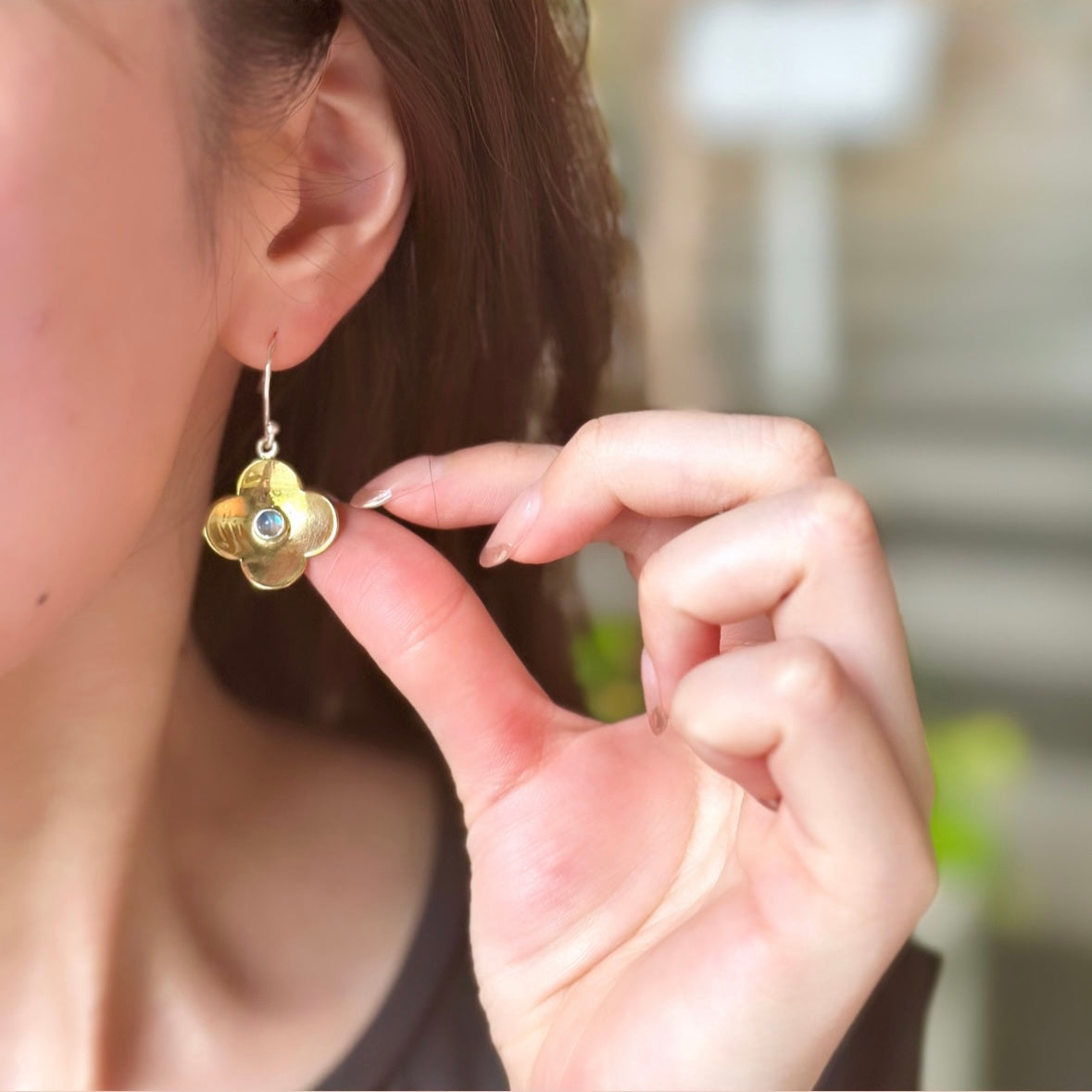 Flower pierce
