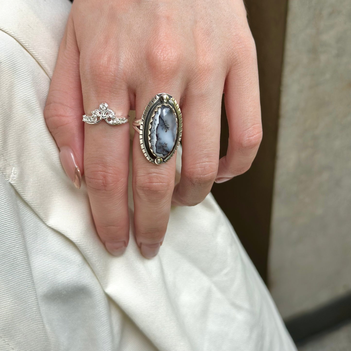 Big stone ring 1