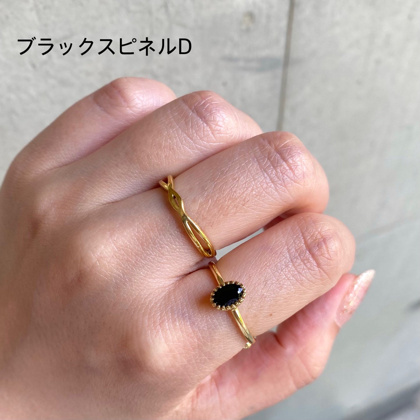 Brass petit ring〈gold/black〉