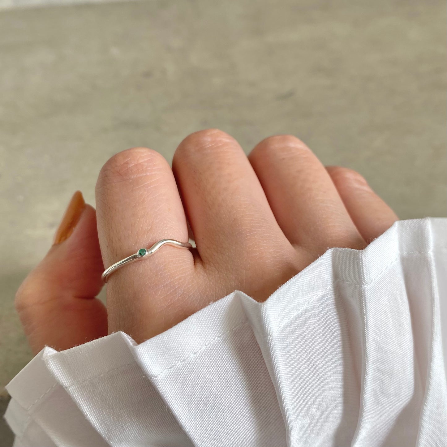 Petit stone wave ring