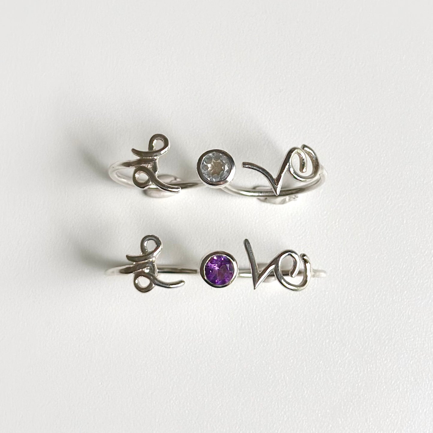 Love design 2finger ring