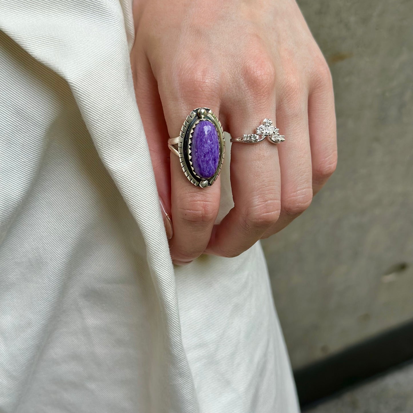 Big stone ring 1