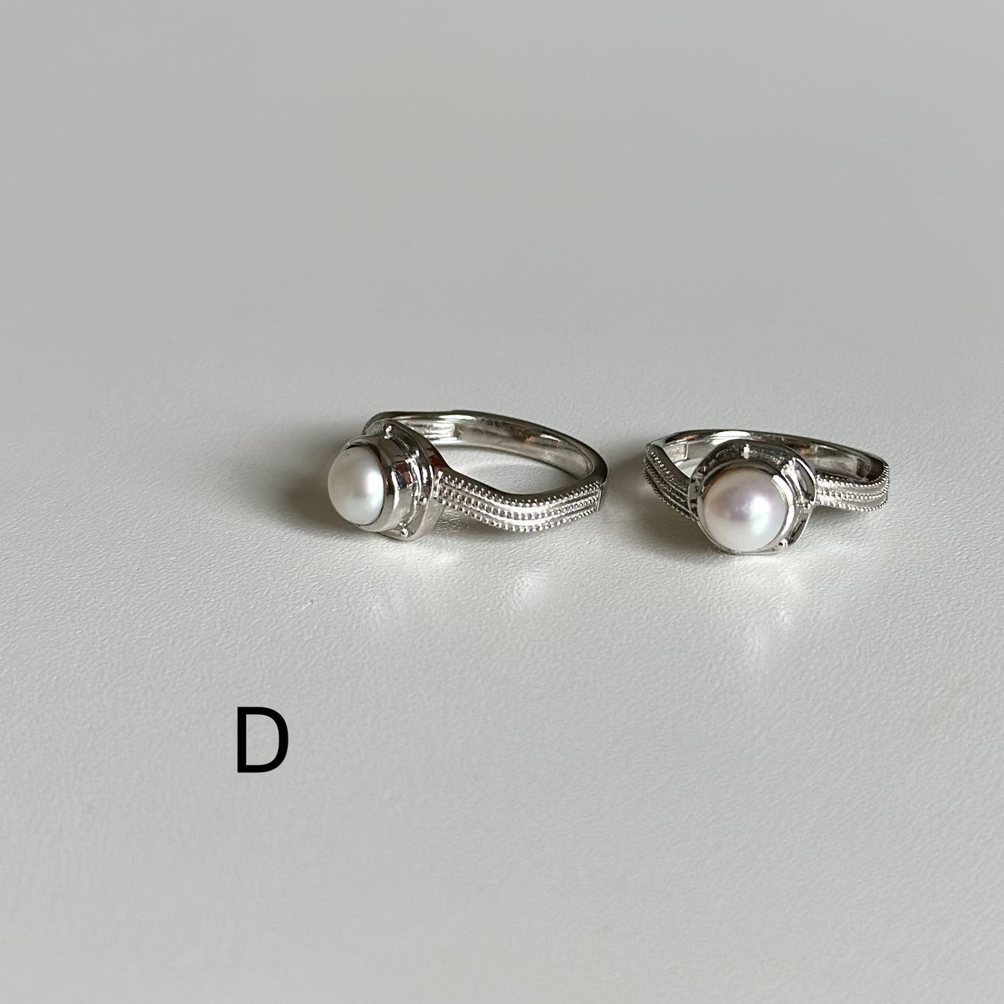 Pearl design ring 2
