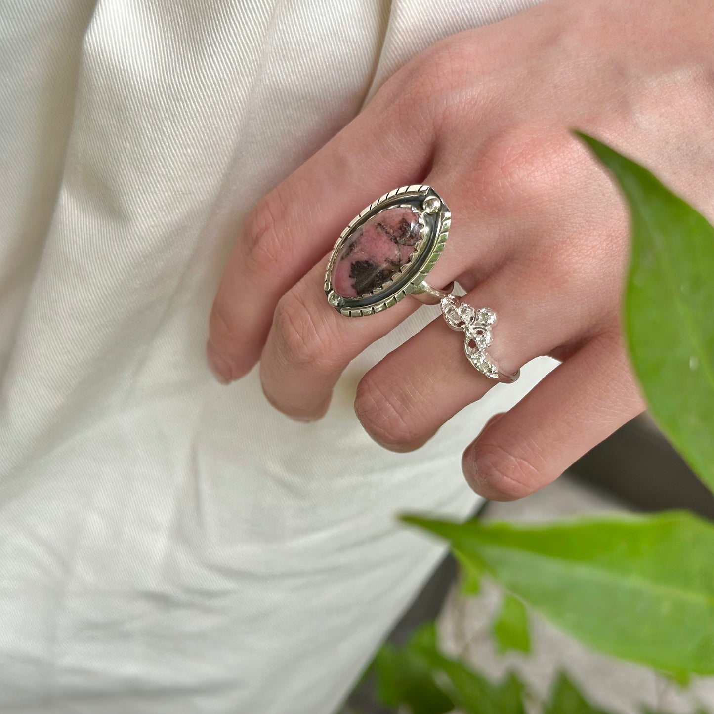 Big stone ring 1