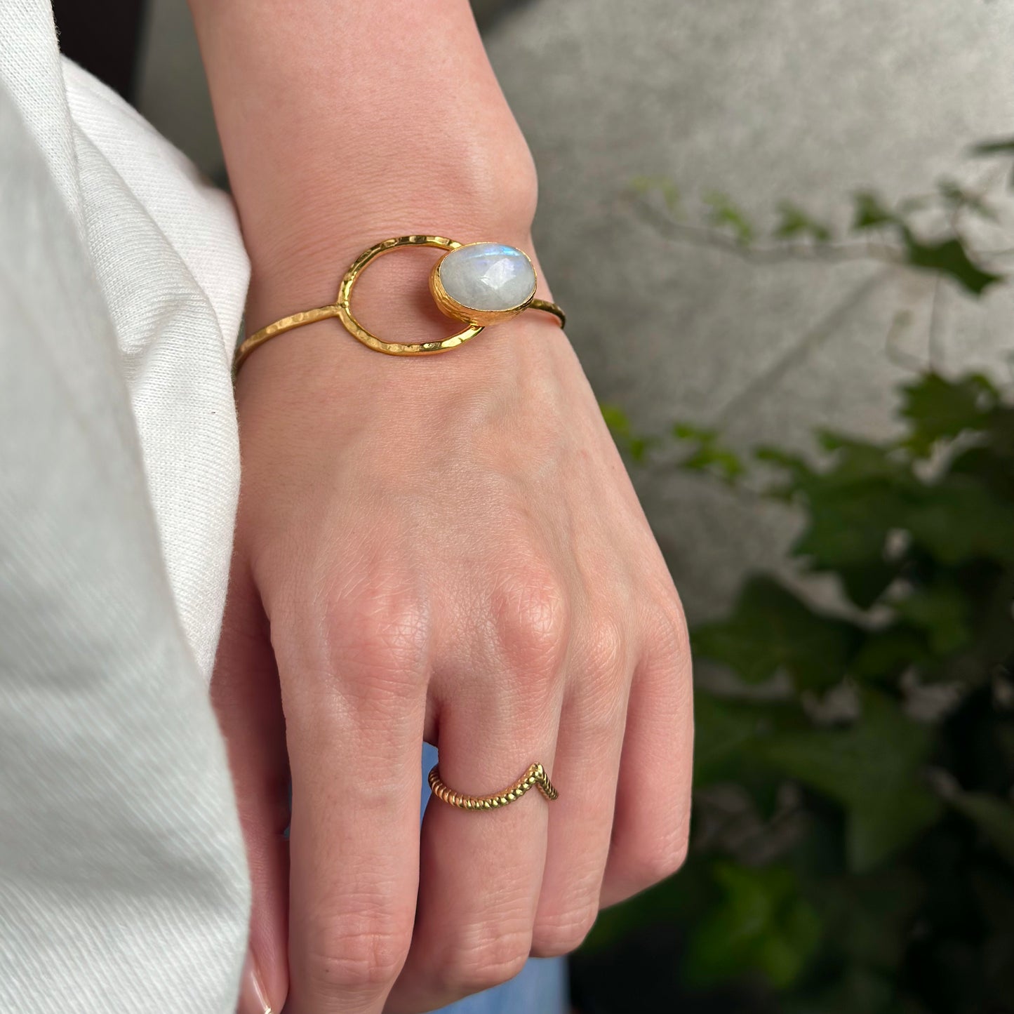 Brass 1stone bangle
