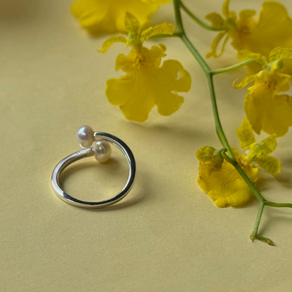 Pearl design ring 4