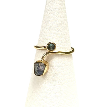 Brass 2stone ring 16