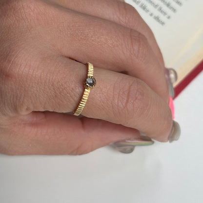 Brass petit ring 〈Crystal〉