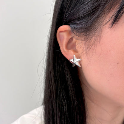 Star plain pierce 1