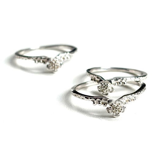 Flower plain ring 17