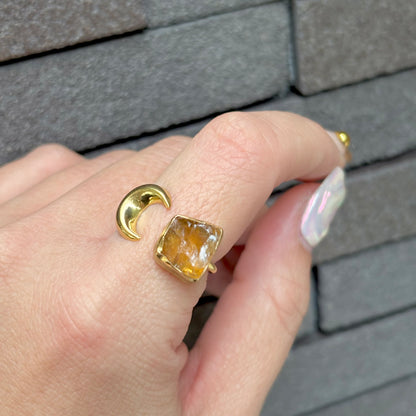 Brass Moon × Stone ring