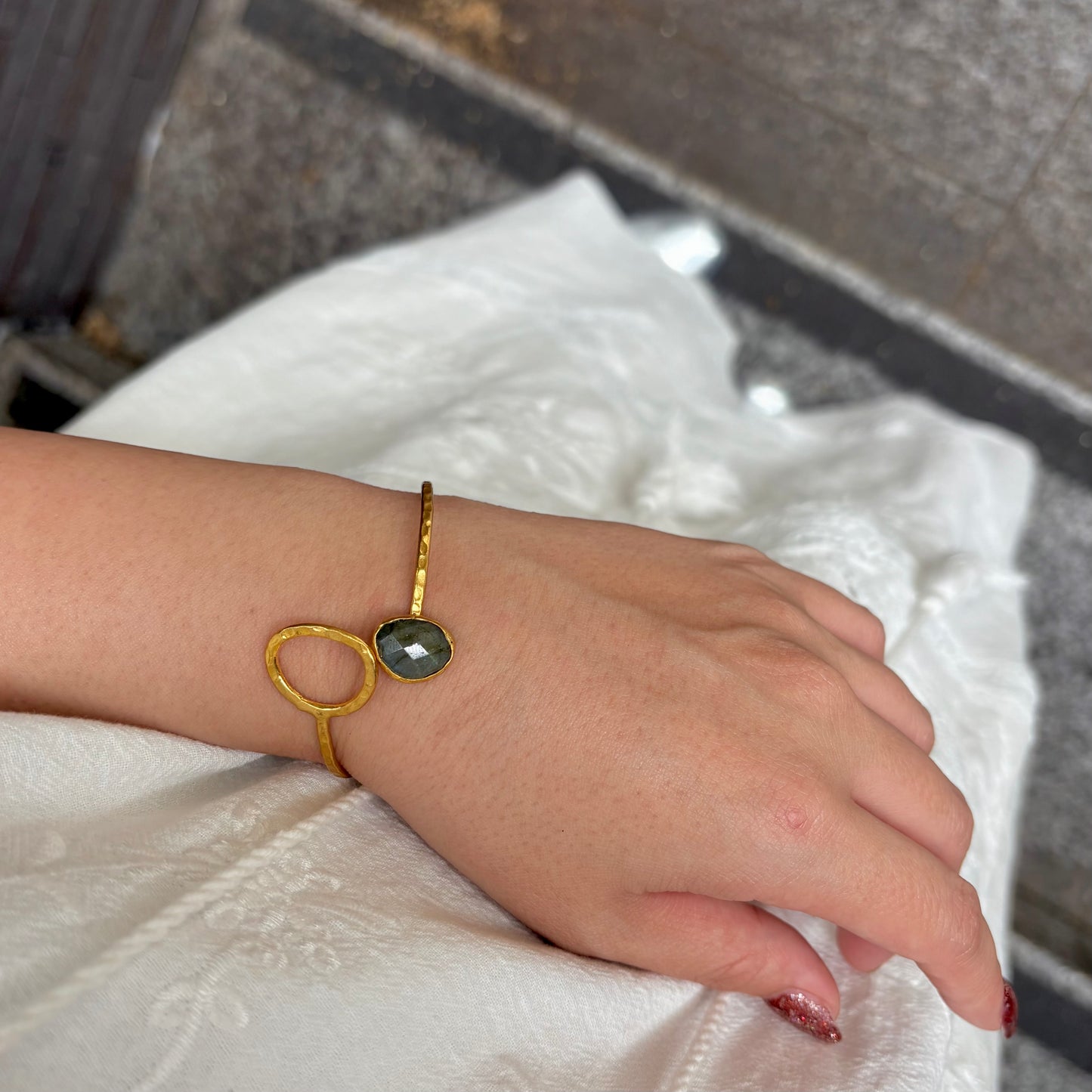 Brass 1stone bangle 2