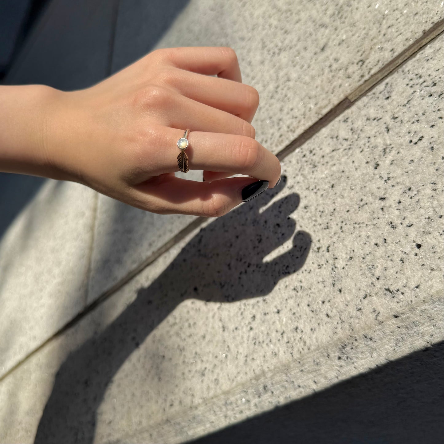Feather design ring 1