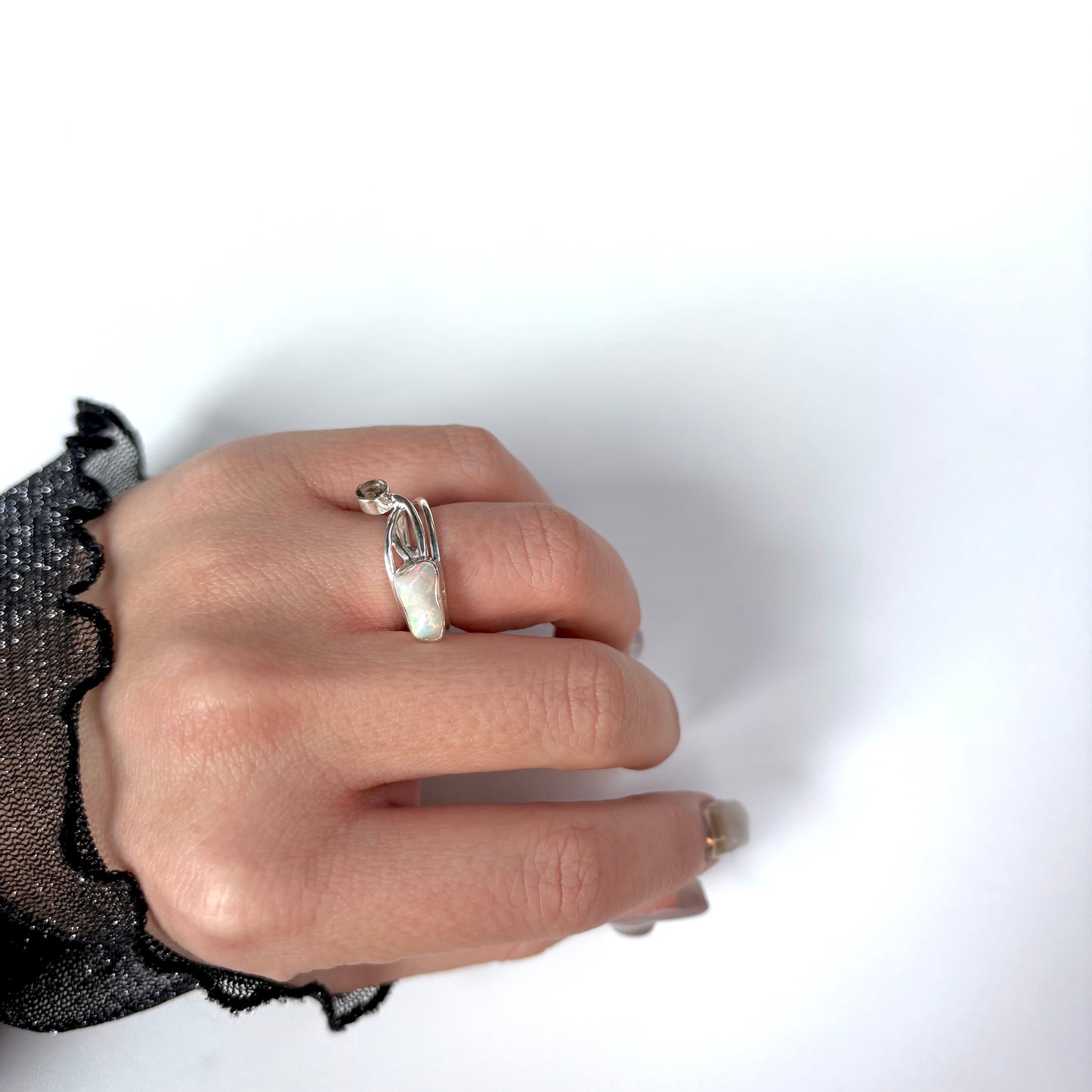 Opal design ring 7