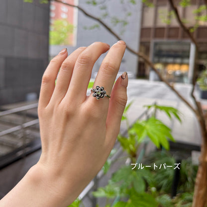 Flower design ring 10