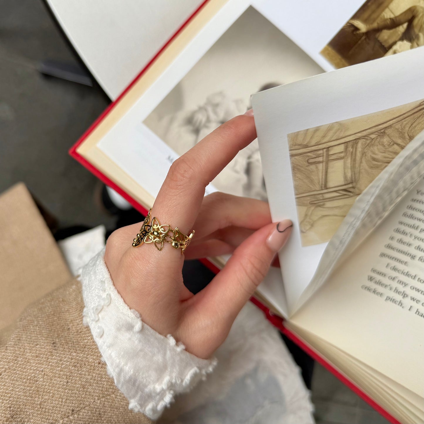 Brass flower plain ring