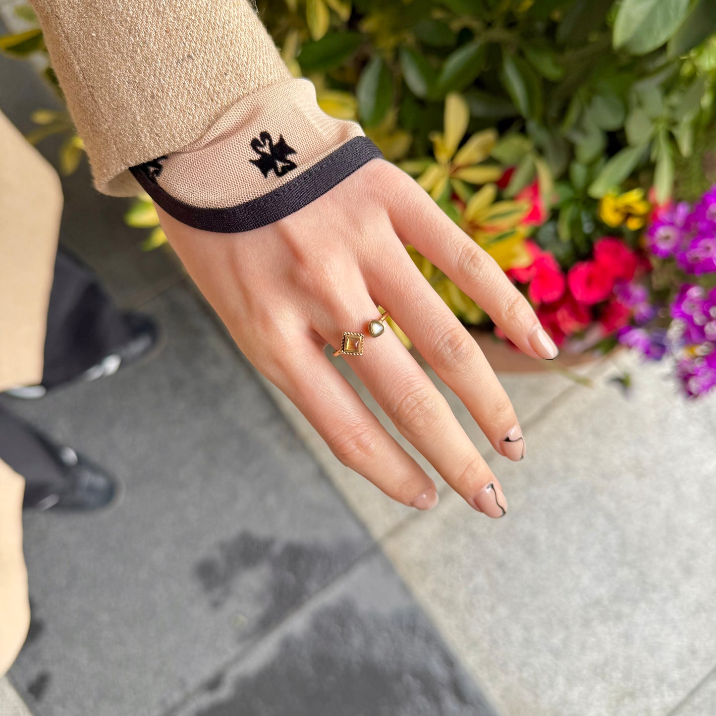 Brass 2stone ring 8