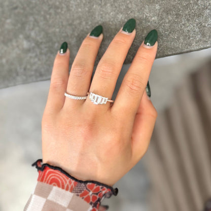5stone ring 6