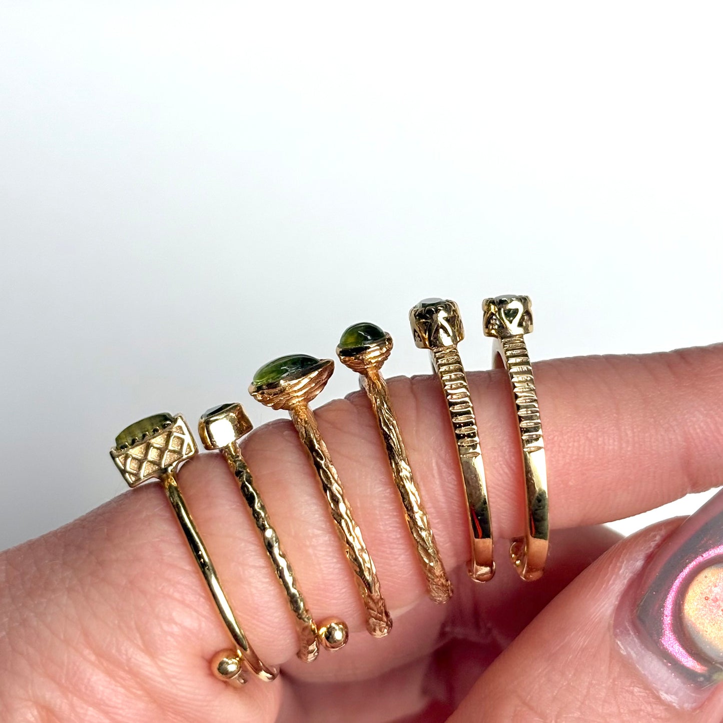 Brass petit ring〈Peridot〉