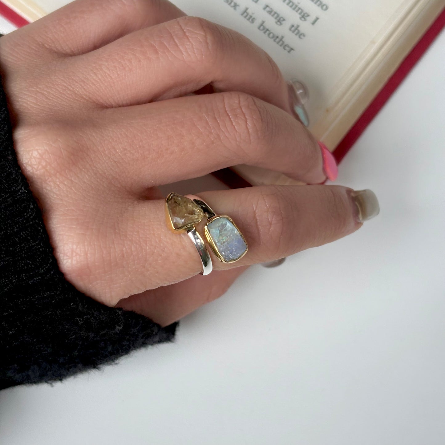 Roughcut 2stone ring 27