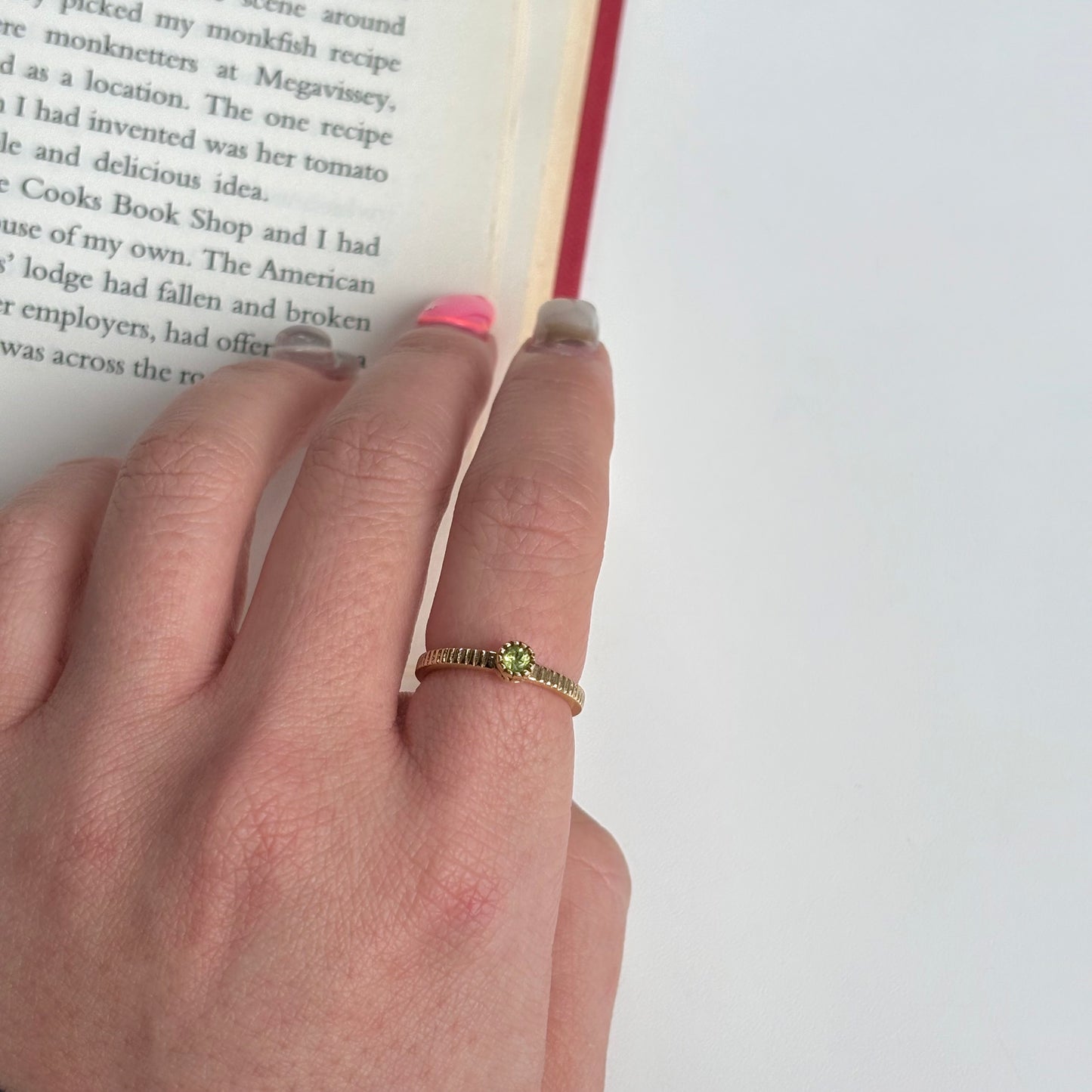 Brass petit ring〈Peridot〉