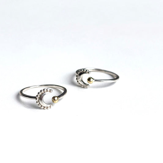 Moon plain ring 8