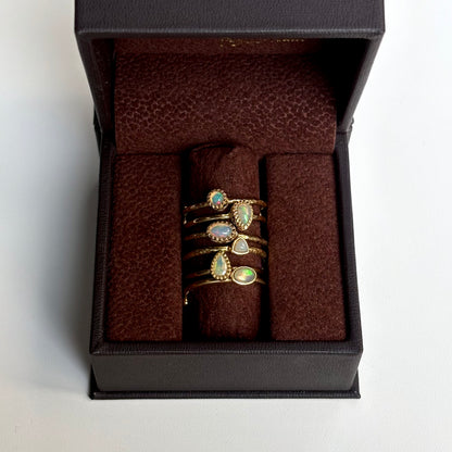 Brass petit ring〈Opal〉