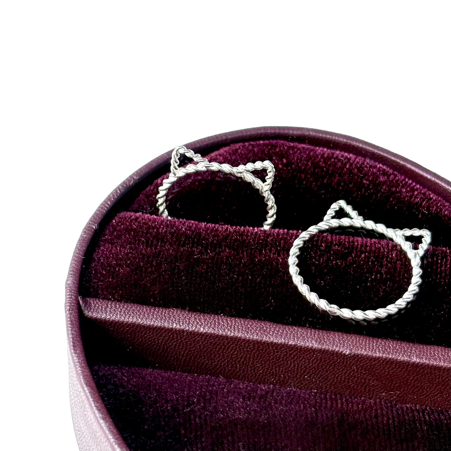 Cat plain ring 1