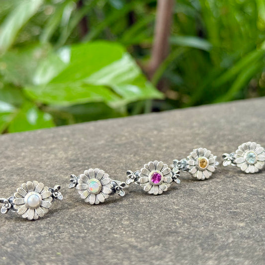 Flower design ring 11