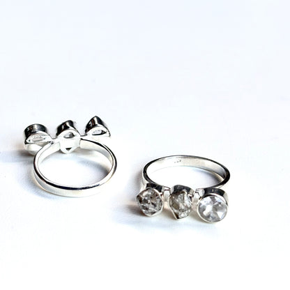 3stone ring 4