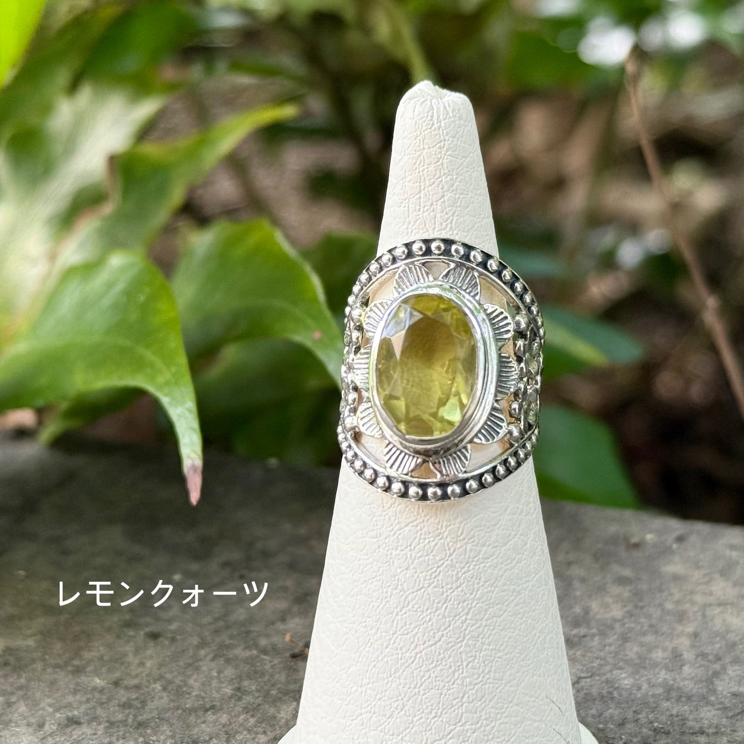Flower design ring 12