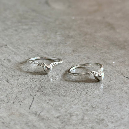Heart plain ring 24